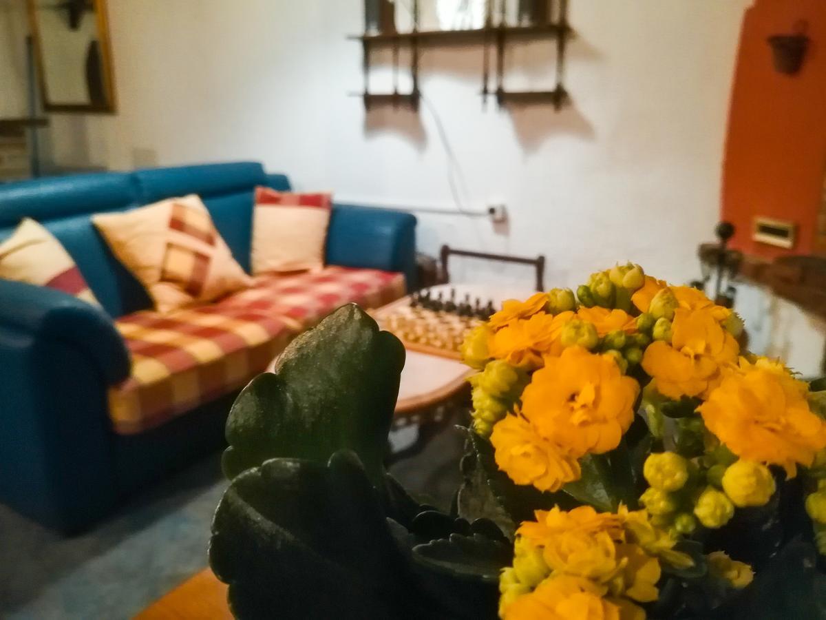 Penzion La Asturxana Malleza Exteriér fotografie